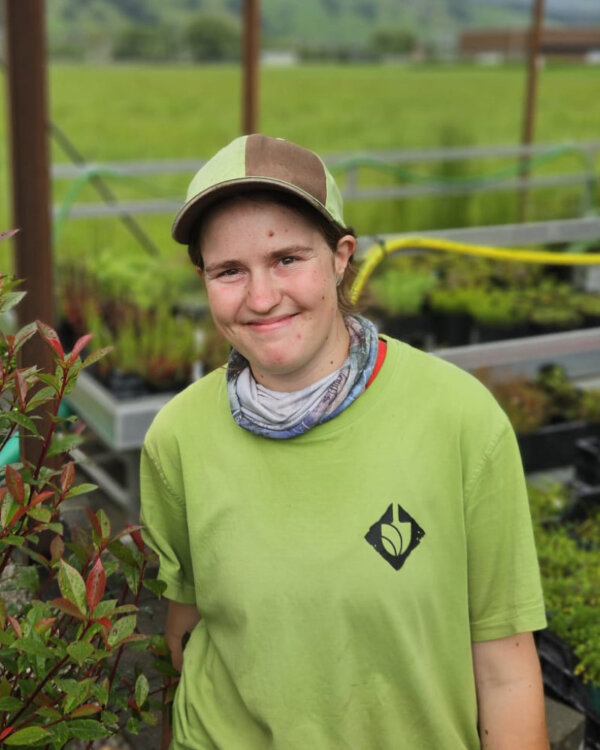 Pflanz Bauwerk Menschen Bettina Saluz